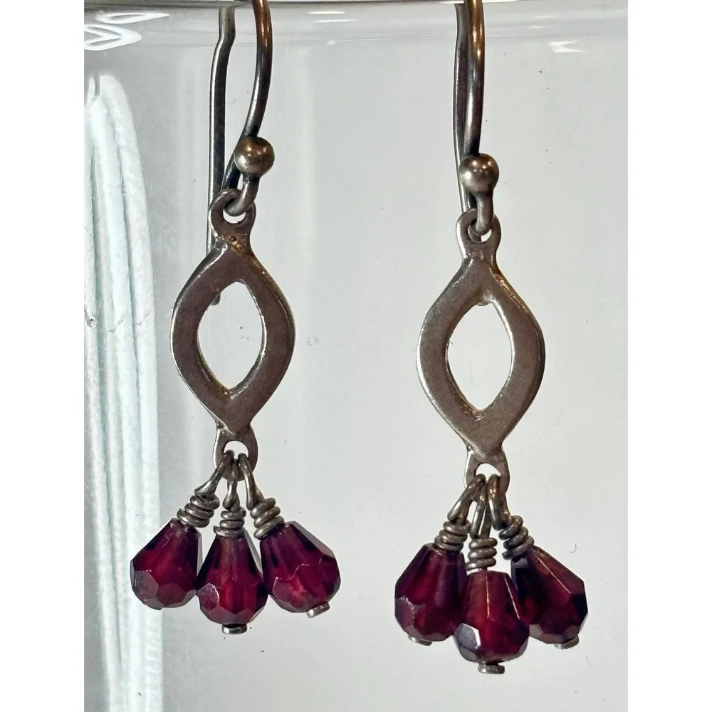 N/A jewelry garnet